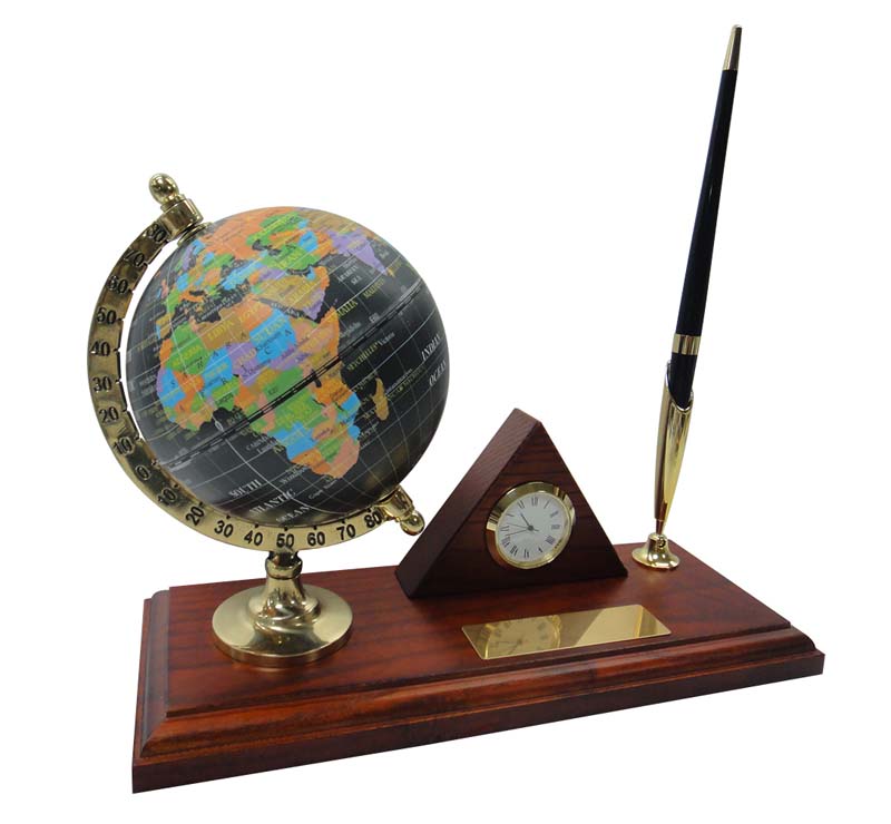 Настольный набор: глобус, ручка, часы, 23 x 9 x 1.8 см, дерево